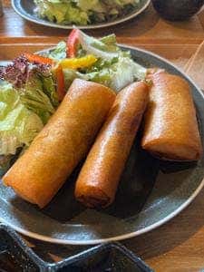 はるまき食堂凸凹