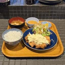 津田屋食堂