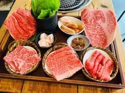 肉のオカヤマ直売所