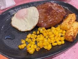 サイゼリヤ イオンモール綾川店