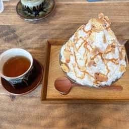 お土産と喫茶 足立