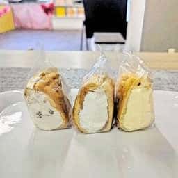 モン・リブラン アトリエ日和田