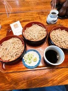 いしもり