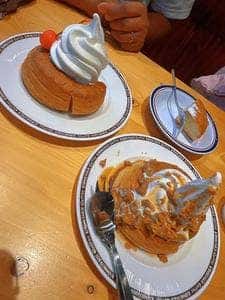 コメダ珈琲店 西梅田店