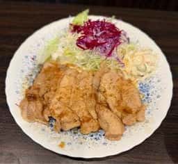 グエル カフェテリア