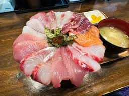 海鮮丼てんや 箱崎ふ頭店