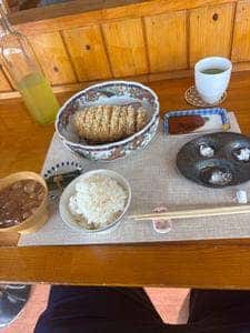 とん心