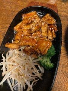 鉄板ホルモン 翔