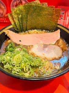 横濱家系ラーメン 二代目鈴木家