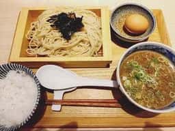 ダシと麺 くじら