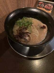 元祖博多中洲屋台ラーメン 一竜 西新宿店