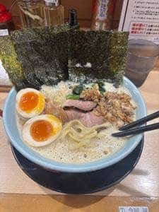 家系ラーメン 薩摩家