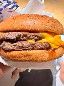 マクドナルド 川崎駅東口店