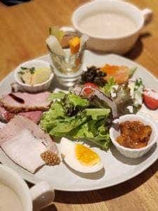 NOBU'S KITCHEN