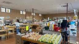 長砂ファーマーズマーケットここすな イートインスペース