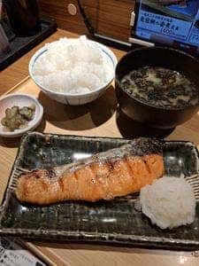 湊や磯吉食堂 大塚南口店