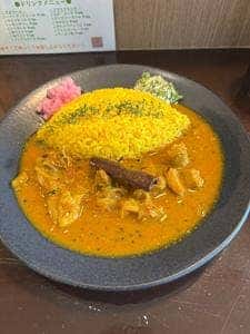CARRY〜幸せを運ぶカレー屋さん〜
