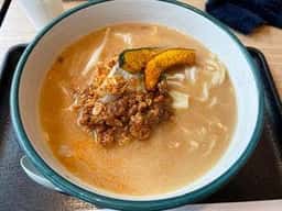 麺場 田所商店 談合坂SA店