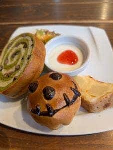 クラムボン 関店