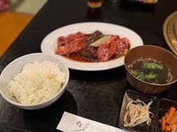 無煙炭火焼肉 新香園