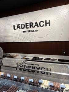 LÄDERACH GINZA SIX店