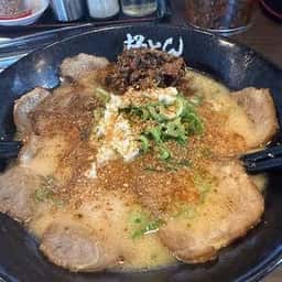 極とんラーメン 倉敷沖新店