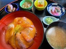 あまご茶屋