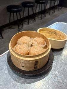 六甲餃子
