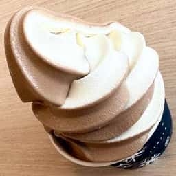 白い恋人ソフトクリーム 酒々井PA