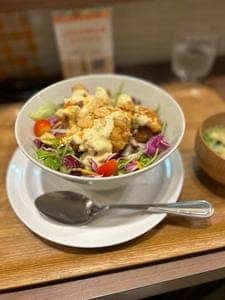 ボンバーキッチン 薬院本店