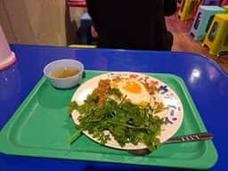 ガパオカオゲーン