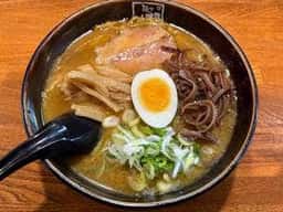 麺や 六根