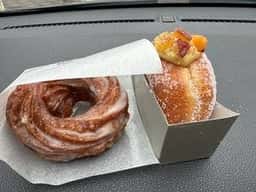 UN DONUT