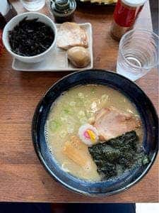 麺処 とらたま