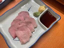 もつ焼きと円盤餃子 もつ治