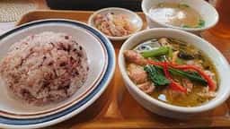 勝どきのタイ王国食堂ソイナナ