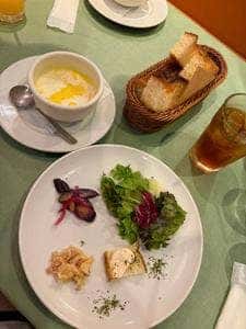 マンマパスタ 六会店