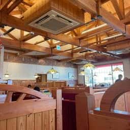 コメダ珈琲店 石和店