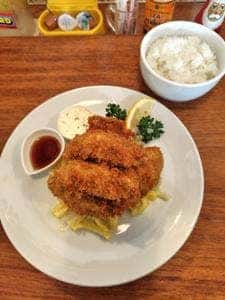 洋食 航旅莉屋