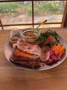 パンとエスプレッソと千葉公園