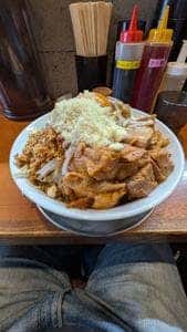 FOOD BACE 井上商店 黒髪店