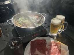 ジャンオク 鍋&BBQ 京大BOX店