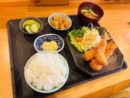 に志屋