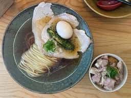 麺宮寺麦子