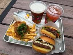 シェイクシャック 御殿場プレミアム・アウトレット店