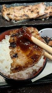 もつ焼き 煮込み 三六 八重洲店