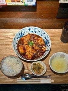 株式会社マーボードウフ 新橋店