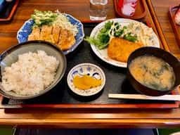 まるけん食堂