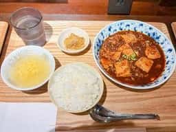 株式会社マーボードウフ 新橋店