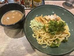 立ち喰いつけ麺 喰狼～ＫＵＲＯ～